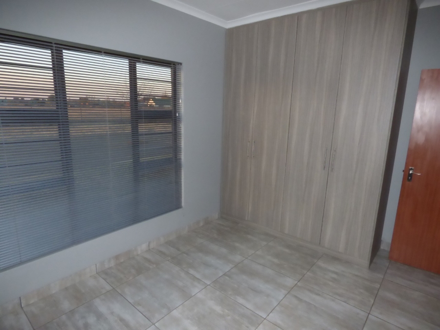 10 Bedroom Property for Sale in Bainsvlei Free State